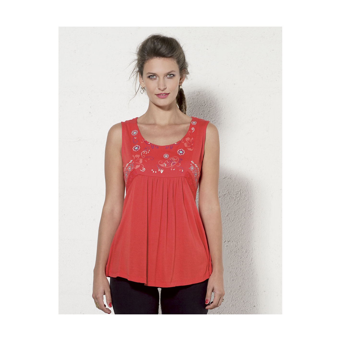 TS15896 - Top